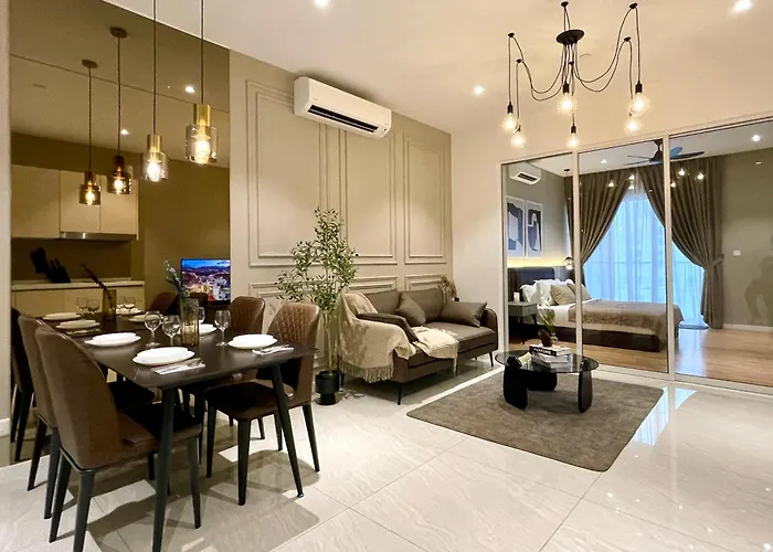 Quill Residence Luxury 3Pax Designer Suite By Hausome