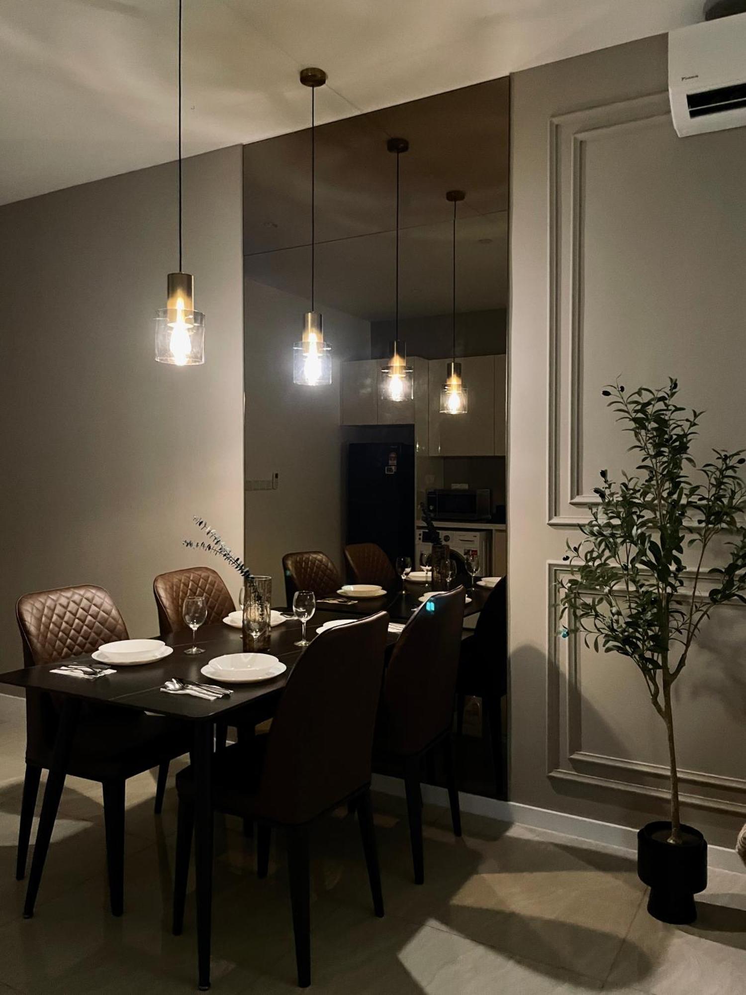Quill Luxury 3pax Designer By Hausome Apartemen