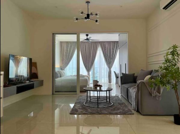 Apartemen Quill Luxury 3pax Designer By Hausome