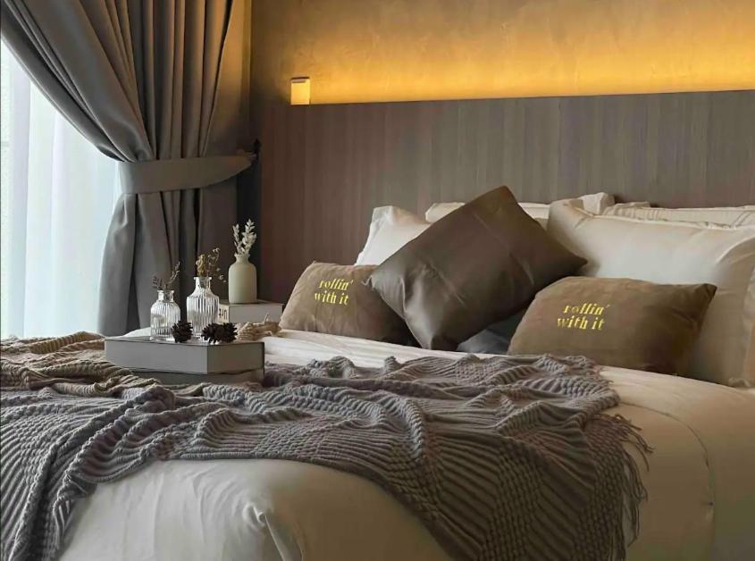 Apartemen Quill Luxury 3pax Designer By Hausome *